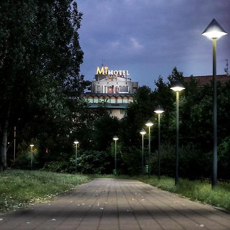 Mihotel Milánó Kültér fotó