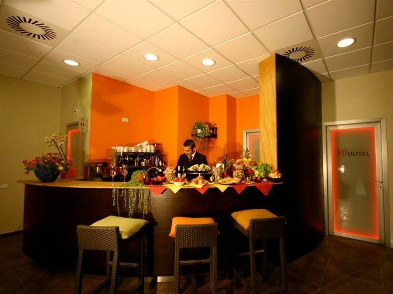 Mihotel Milánó Kültér fotó