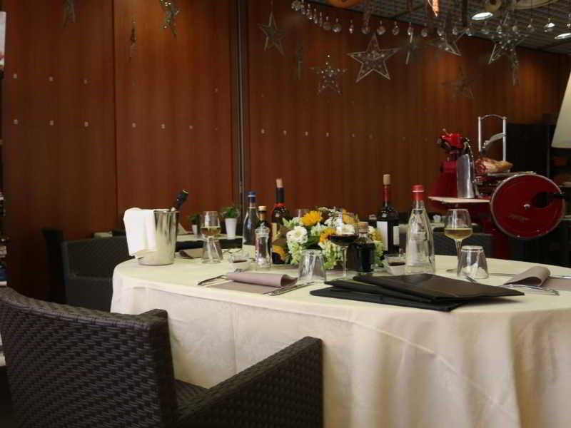 Mihotel Milánó Kültér fotó
